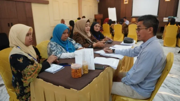 Pelatihan Peningkatan Kompetensi Kelompok Masyarakat dalam Mendukung Program MBG