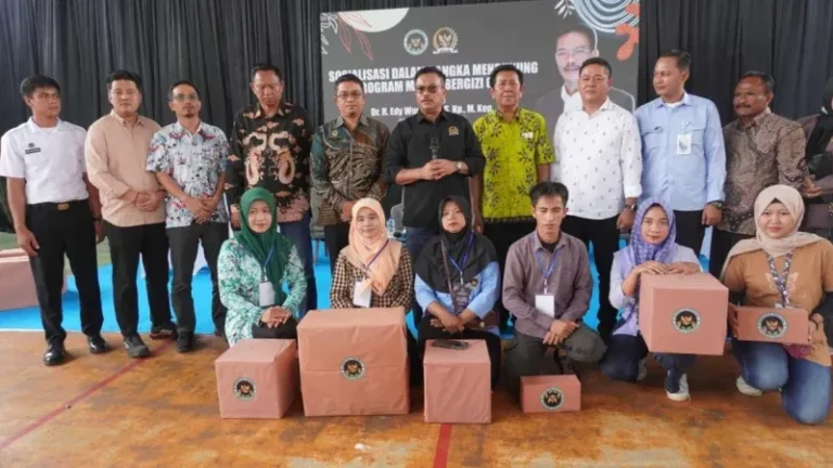 Sosialisasi Program Makan Bergizi Gratis di Pati, DPR RI Ajak Masyarakat Sukseskan MBG