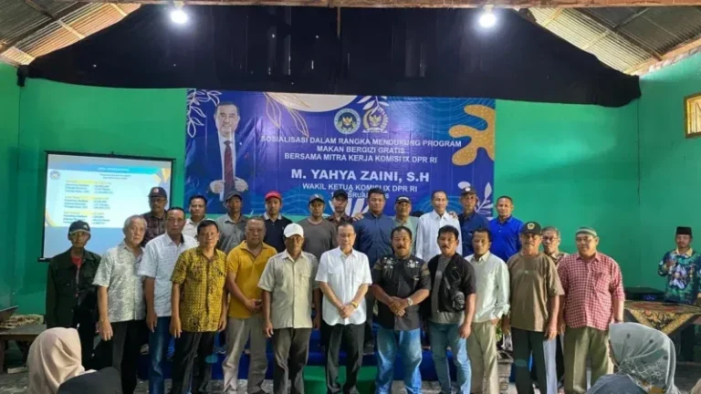 Sosialisasi Program Makan Bergizi Gratis di Madiun, Wakil Ketua Komisi IX DPR RI Ajak Masyarakat Berpartisipasi