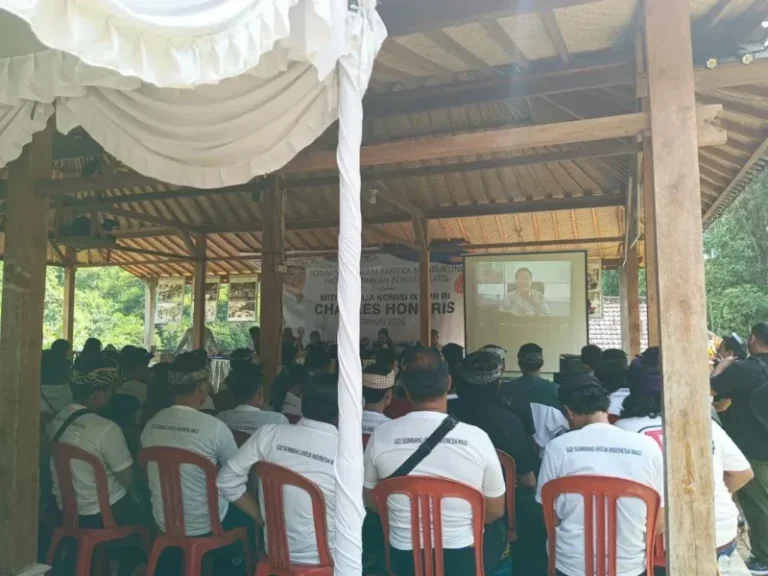 Komisi IX DPR Dorong Peran Strategis BGN dalam Sosialisasi Program MBG di Desa Wisata Pinge