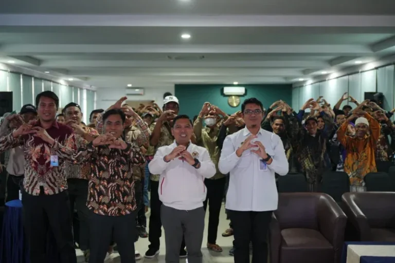Sosialisasi Program MBG di Sukabumi, Zainul Ajak Masyarakat Kawal Bersama