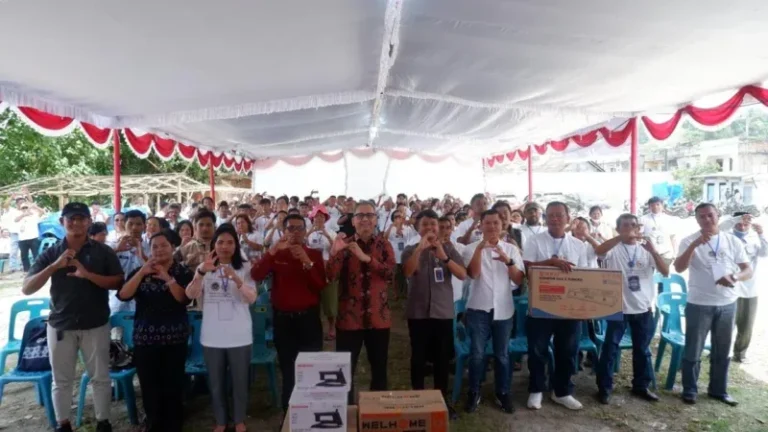 Sihar Sitorus Tekankan Pentingnya Pengawasan Program Makan Bergizi Gratis di Toba