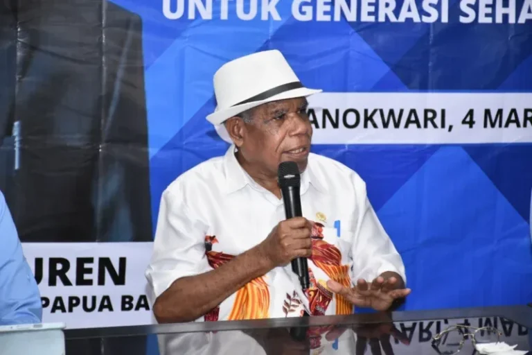 Obet Rumbruren Tegaskan Komitmennya Untuk Kawal Program MBG di Manokwari