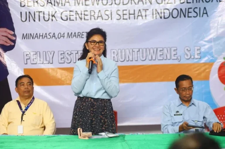 Sosialisasi Makan Bergizi Gratis di Minahasa, Felly Estelita Sebut MBG Dapat Menjadi Contoh Orang Tua dalam Penyajian Makanan dan Pemenuhan Gizi Anak