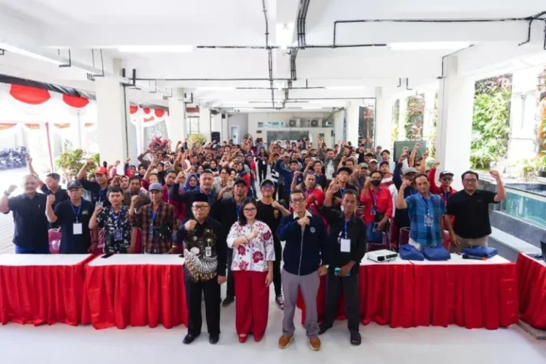 Vita Ervina Kawal Program Makan Bergizi Gratis di Magelang sebagai Upaya Percepatan Pembangunan Manusia