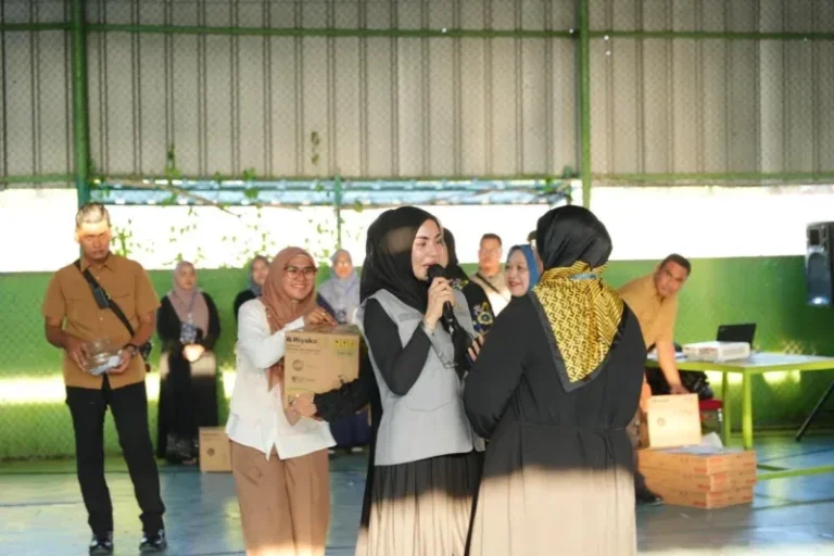 Ranny Fahd Arafiq Ajak Masyarakat Aktif Dukung Program MBG di Depok