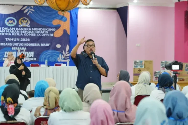 Uya Kuya: MBG Bukan Hanya Sekedar Gizi Tetapi Juga Sebagai Investasi Masa Depan Bangsa