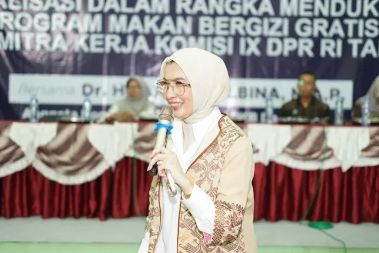 Sosialisasi Program Makan Bergizi Gratis di Sidoarjo, Arzeti Ingatkan Kolaborasi Demi Pembangunan SDM