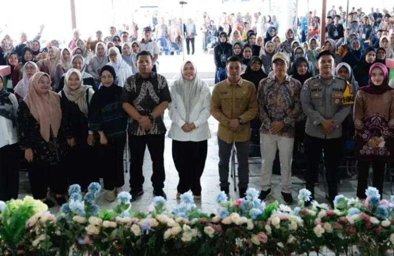 Sosialisasi Program Makan Bergizi Gratis Hadir di Desa Tegal Rejo Kotabaru